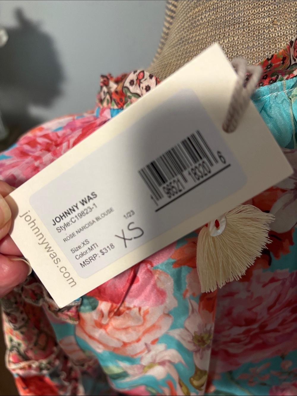 Johnny Was 100% Silk Rose Narcisa Pink Floral Split-Neck Long Sleeve Blouse - Picture 9 of 12